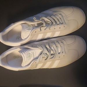 Adidas Gazelle Shoes